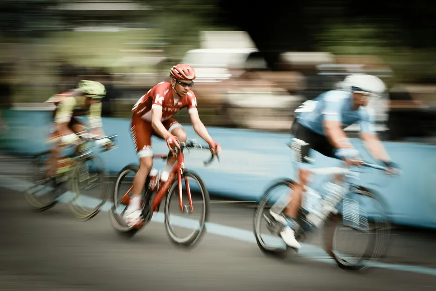 Cycling pack at speed